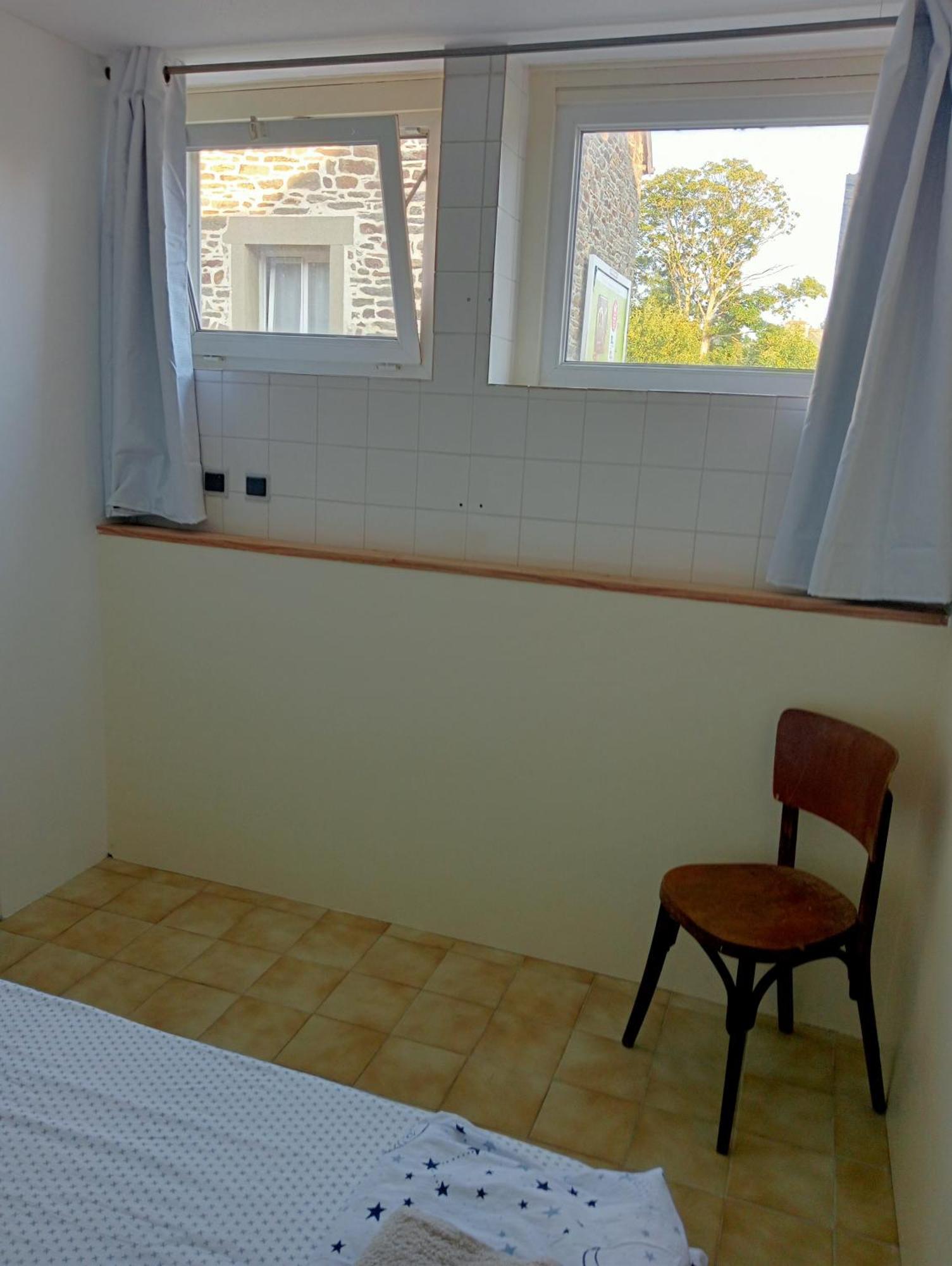Les Chambres Studios De Pleslin-Foucher Bilik gambar